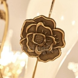 Designer Touch Decorative 15 Light Traditional Classic Integrated Metal Chandelier