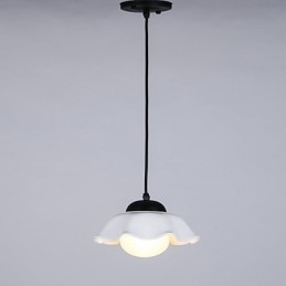 Designer Touch Decorative Rustic Lodge Painting Feature for Designers Metal Indoor Shops 2 Bulbs Chandelier