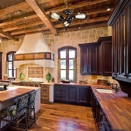 Designer Touch Decorative Retro Painting Feature for Mini Style Designers Metal Chandelier