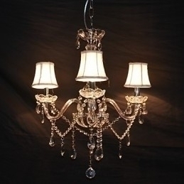 Designer Touch Decorative Modern Splendid 3 Lights Chandelier With Crystal Arm