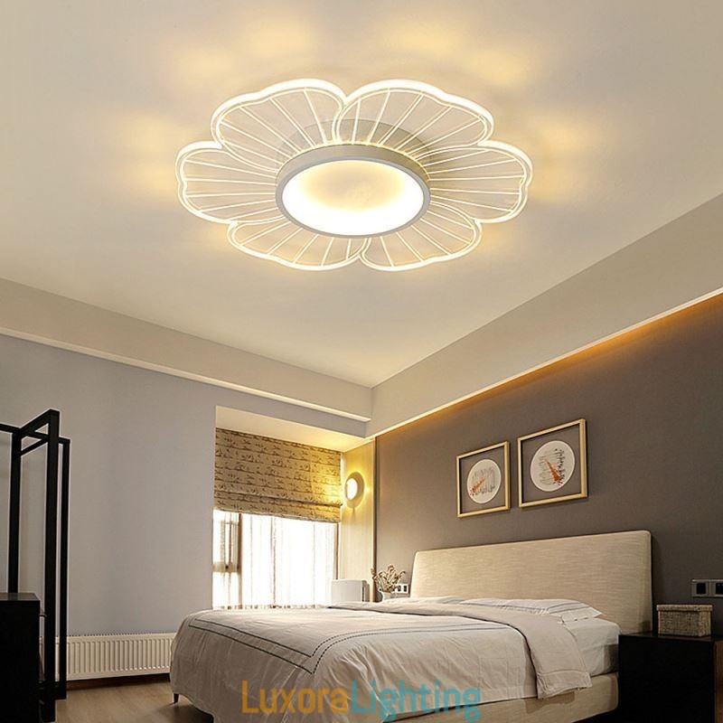 Designer Touch Decorative Minimalist Petal Flush Mount Ceiling Light Creative Decoration Lighting