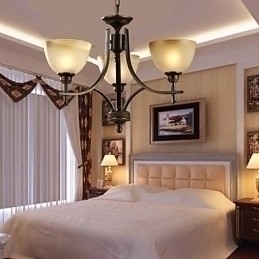 Designer Touch Decorative Elegant Chandelier with 3 Lights in Warm Light