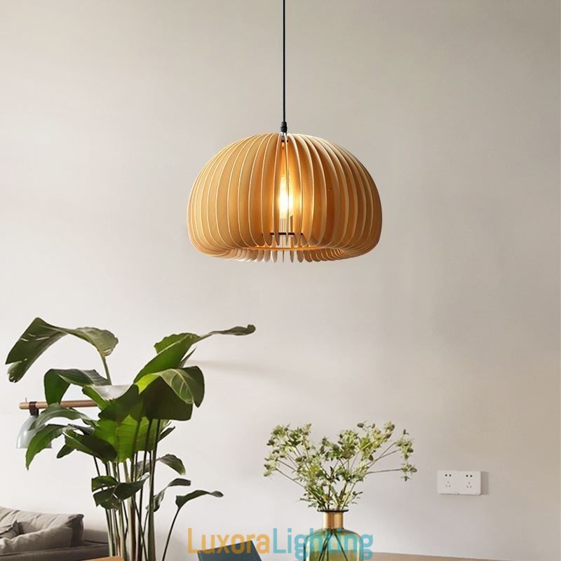Designer Touch Decorative Retro Style Pendant Light Basswood Pumpkin Pendant Lamp
