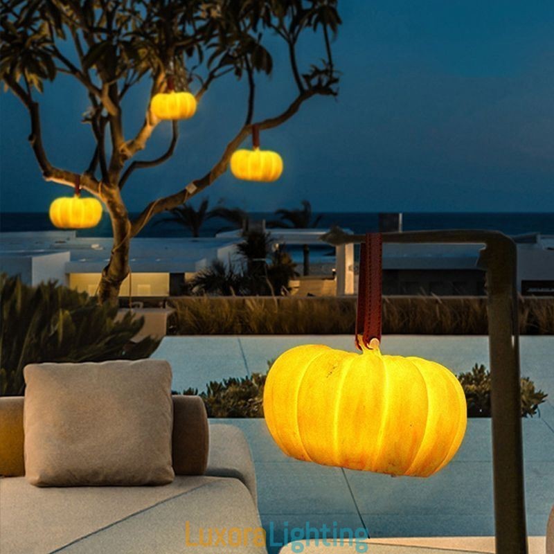 Designer Touch Decorative Portable Pumpkin Lantern Japanese Retro Outdoor Portable Lamp