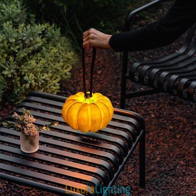 Designer Touch Decorative Portable Pumpkin Lantern Japanese Retro Outdoor Portable Lamp
