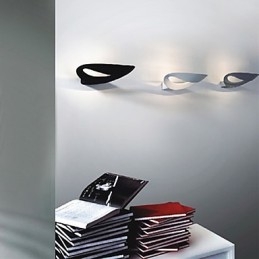 Designer Touch Decorative Artistic Wall Light with 1 Light in Black & White