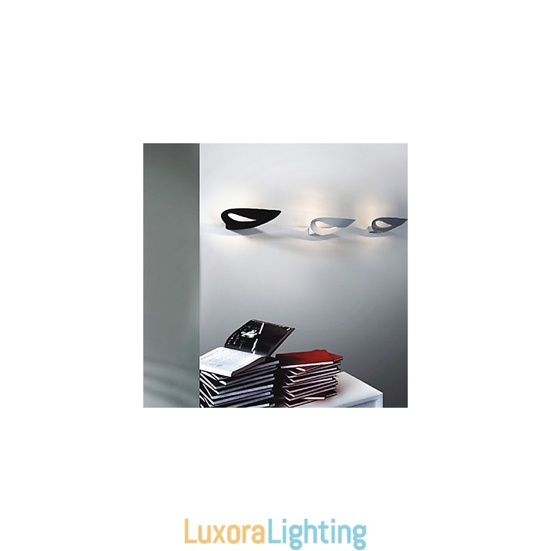 Designer Touch Decorative Artistic Wall Light with 1 Light in Black & White