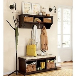 Designer Touch Decorative Nature Inspired Iron Wall Light with Transparent Glass Shade