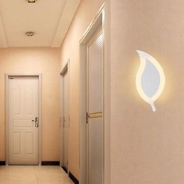 Designer Touch Decorative Creative Simple Fashion ModernAcrylic Contracted Wall Lamp Alloy Small Leaves Light