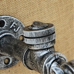 Designer Touch Decorative Rustic Lodge Painting Feature for Ambient Light Wall Sconces Wall Light Silver