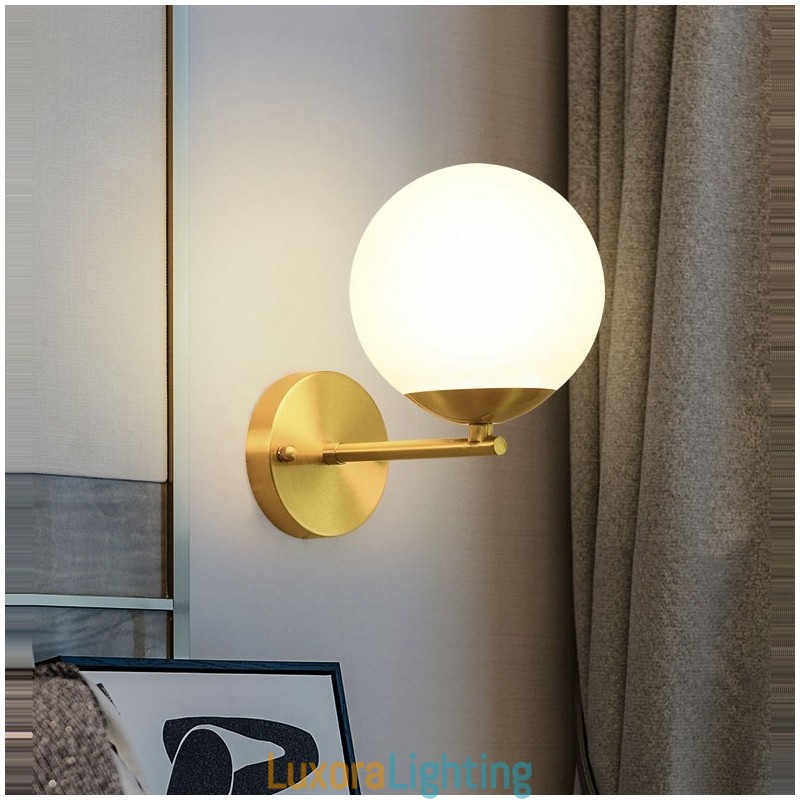 Designer Touch Decorative Modern Molecules Bean Wall Light with Ball Glass Shade