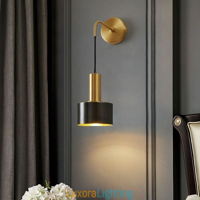 Designer Touch Decorative Modern Wall Light Black Gold Contrast Color Wall Sconce