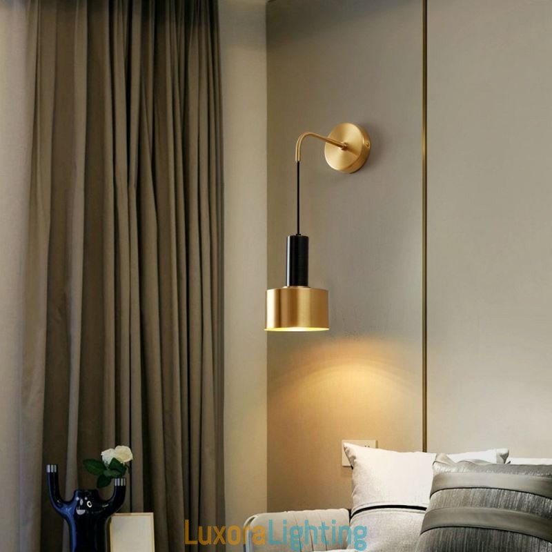 Designer Touch Decorative Modern Wall Light Black Gold Contrast Color Wall Sconce