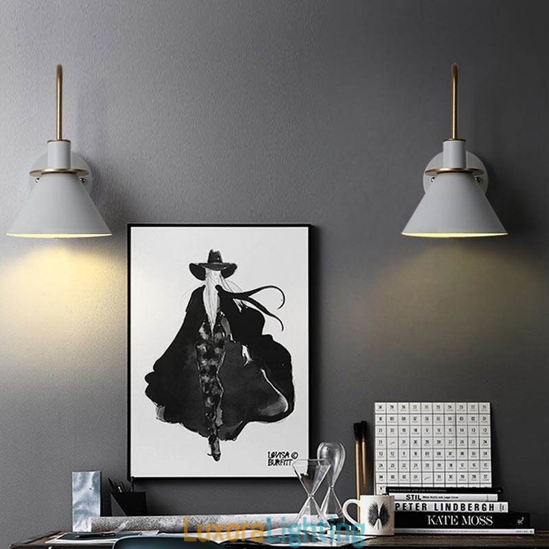 Designer Touch Decorative Nordic Wall Light Makron Style Wall Sconce Creative Mirror front Lamp Light