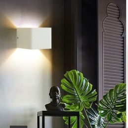 Designer Touch Decorative Wall Lamp Aluminum Balcony Surface Mounted Cube Porch Light