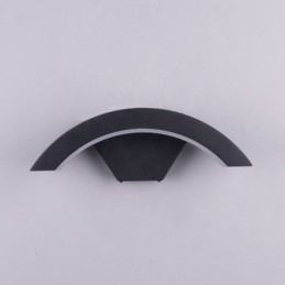 Designer Touch Decorative Minimalist Aluminum Lamp Garden Waterproof Crescent Wall Light