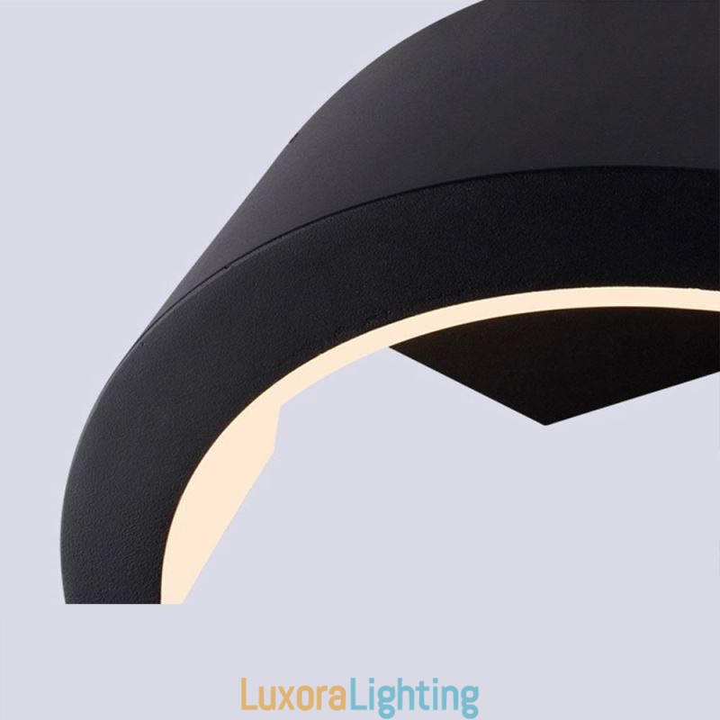 Designer Touch Decorative Minimalist Aluminum Lamp Garden Waterproof Crescent Wall Light