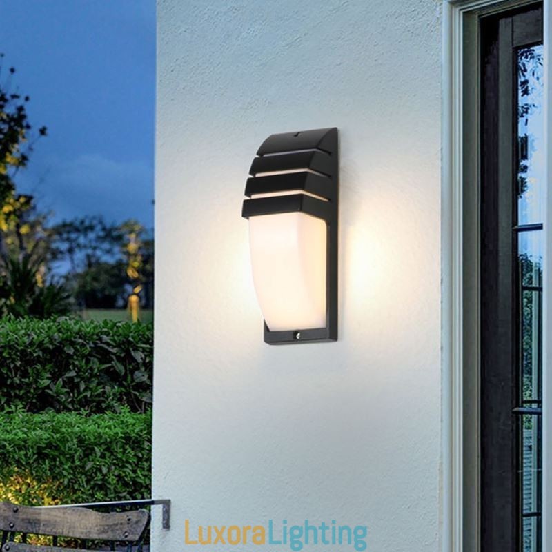 Designer Touch Decorative Waterproof Outdoor Porch Light Black Aluminium Wall Lamp Garden Courtyard Light