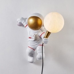 Designer Touch Decorative Modern Wall Sconce Creative Astronaut Resin Wall Light Kids
