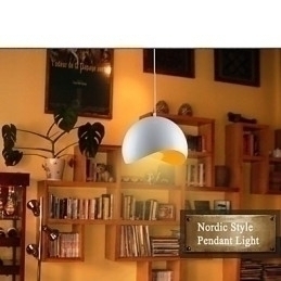 Designer Touch Decorative Retro Apple Pendant Light Bulb Base Droplight