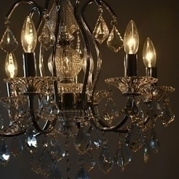Designer Touch Decorative Traditional Classic Crystal Chrome Metal Chandelier