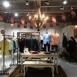 Designer Touch Decorative Vintage Mini Style Painting Wood Bamboo Chandelier